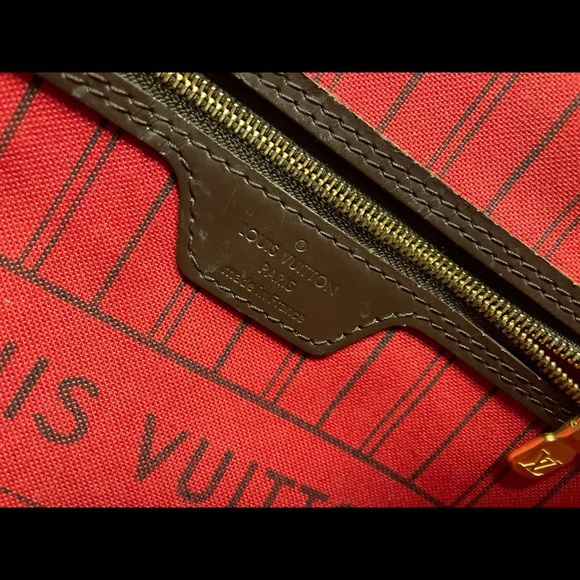 LOUIS VUITTON Neverfull PM Damier Ebene Authentic - Picture 15 of 16
